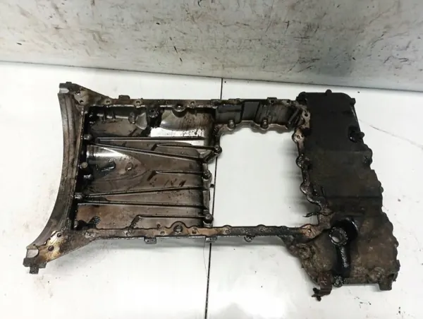Mercedes-Benz R-Class Motorölwanne OEM 2006 3.0L image 2
