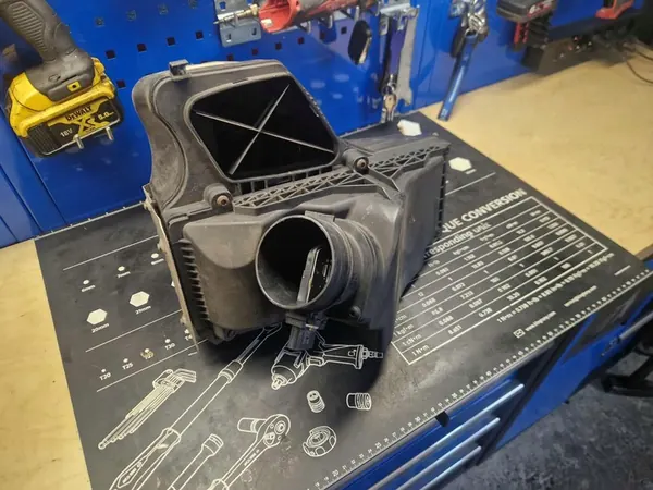 Ilmansuodattimen kotelo Audi A5 2.0 TFSI image 4