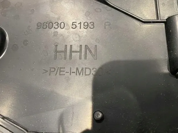 OEM 960305193R takaspoileri Renault Australille image 10