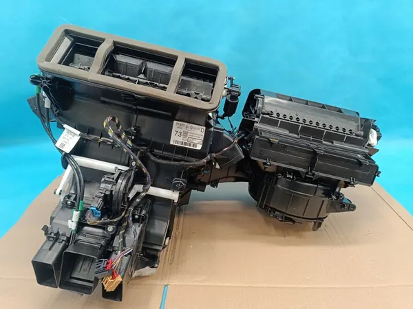 VW PASSAT B9 VARIANT 2.0 TDI 110KW 2024 VERWARMING image 4