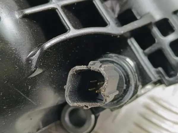 Ölfiltergehäuse Hyundai Tucson OEM 1607150191 image 3