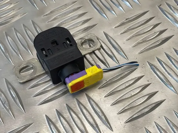 Batteripyroteknisk säkring OEM 4G0915519 VW Touareg image 2
