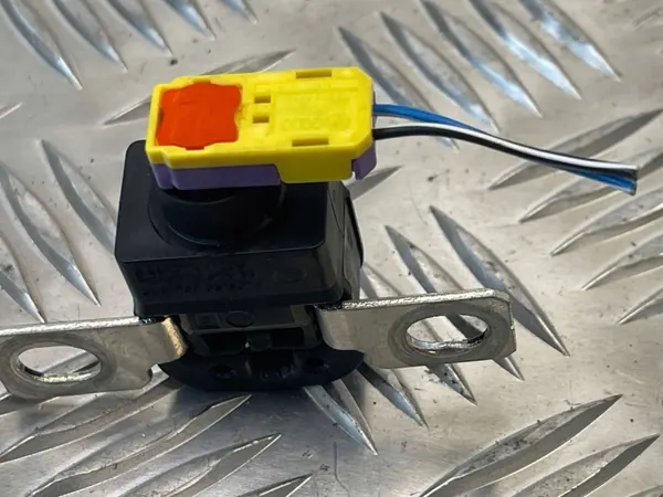 Batteripyroteknisk säkring OEM 4G0915519 VW Touareg image 3