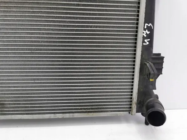 Vesijäähdytin Hyundai Veloster 2012 OEM AMD75093 image 5
