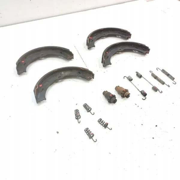 Handbrems-Bremsbeläge BP30526 - Mercedes-Benz OE image 4