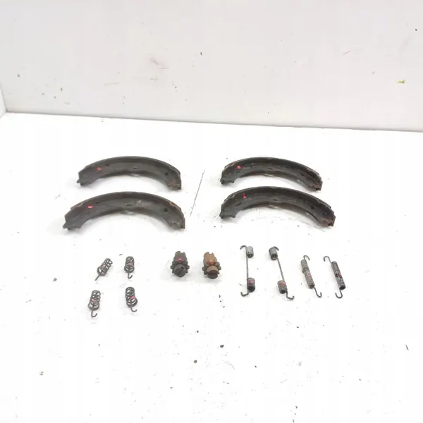 Handbrems-Bremsbeläge BP30526 - Mercedes-Benz OE image 6