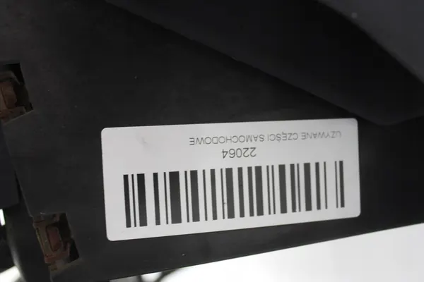 Parachoque dianteiro BMW E90 04-07R image 5