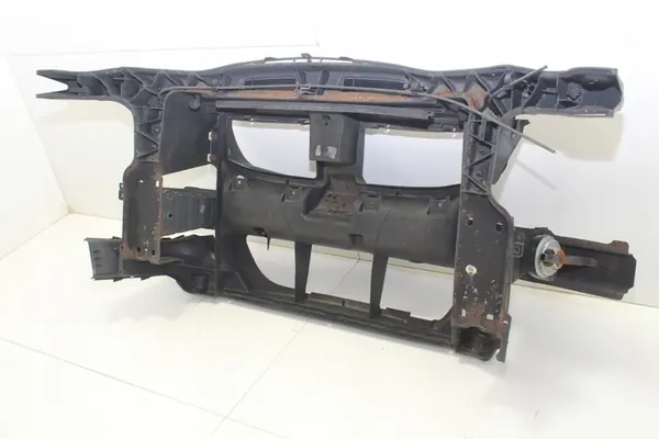 Parachoque dianteiro BMW E90 04-07R image 9