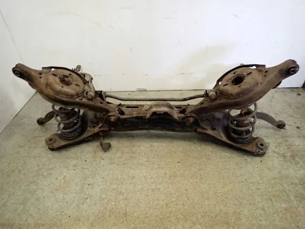 Mazda 6 02-07 Taka-akselin palkki OEM image 7