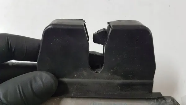 Bagagelås FORD S-MAX 2.0L diesel 2008 image 4