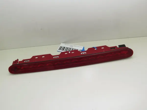 Luz de Travão Traseira OEM 360170257 para Peugeot 3008 image 4