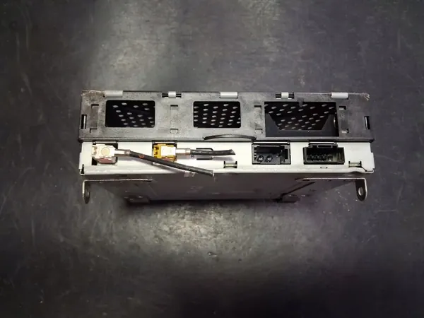 Audi A6 C6 Radio Tuner Module OEM 4F0035541L image 4