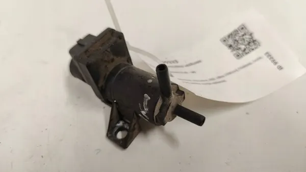 Válvula reguladora turbo OEM 1351610 para Citroen image 3