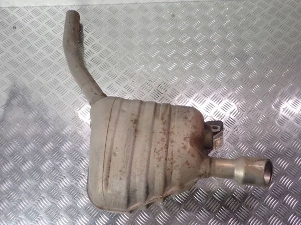 Audi A7 3.0 TDI Rechter Auspufftopf OEM 8K0253611B image 2