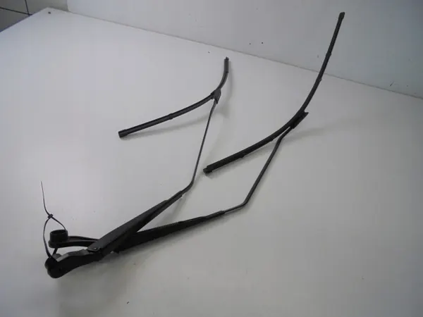 Etupyyhkijän Varsien Sarja OEM 288810003R 288860003R image 2