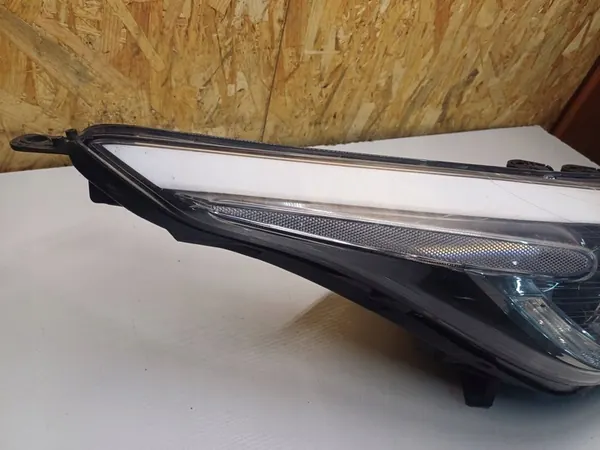 Faros Derecho Kia Ceed Xenon LED 12-15 Europa 92102-A2020 image 4