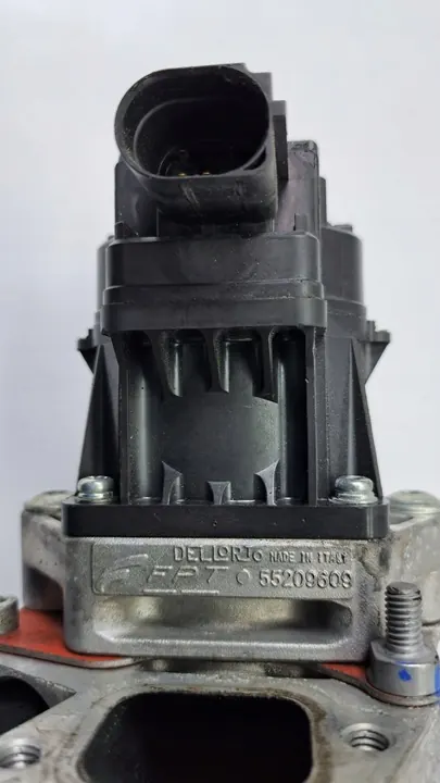 EGR-venttiili ja jäähdytin Fiat Alfa Romeo Jeep Suzuki 55222395 image 6