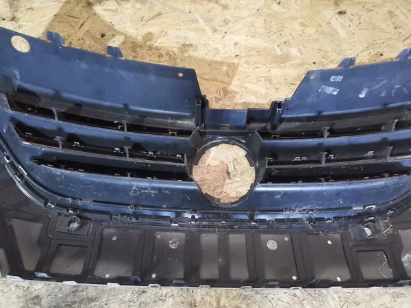 VW PASSAT CC Front Grill 09-12 + Parktronic 3C8 853 651Q image 6