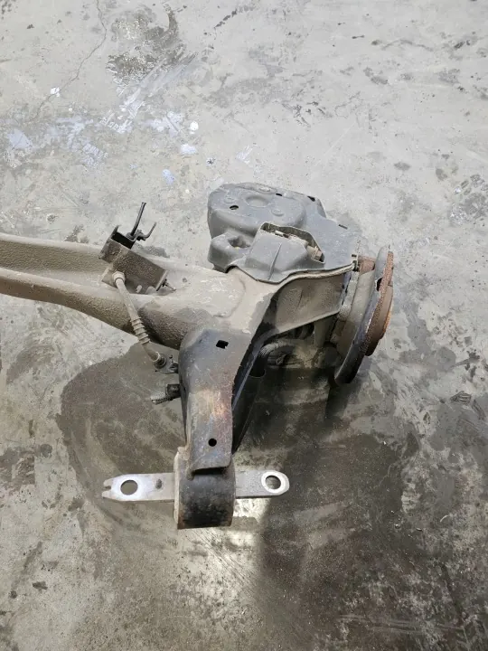 Viga do eixo traseiro OEM CLC4804 para Peugeot 308 T9 image 8