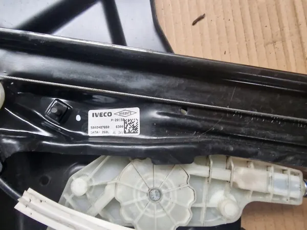 OEM 5802487660 Oikea Ikkunanostin Iveco S-WAY image 5