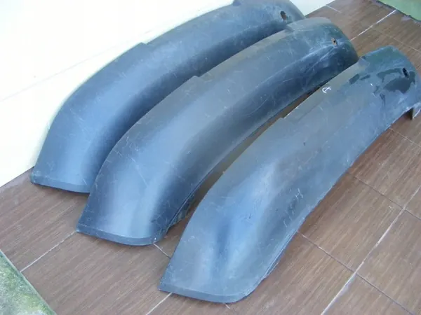 Parte Inferiore Paraurti Posteriore VW GOLF V 03-08 image 3