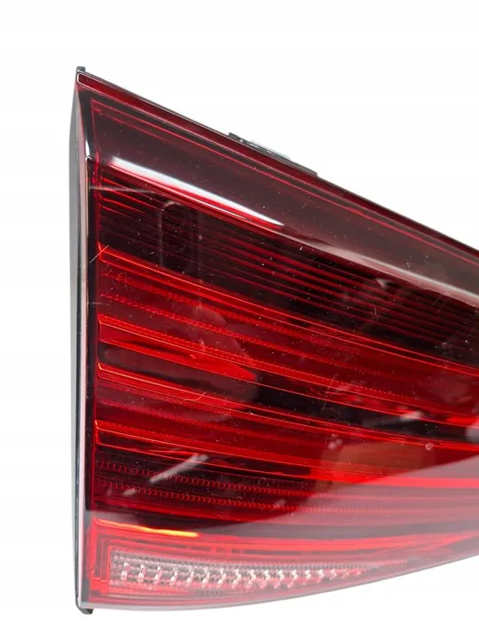 Luz Trasera Izquierda VW Golf VII Lift 5G0945093AG image 3