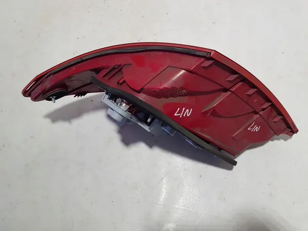 RECHTER ACHTERLAMP MERCEDES W204 SEDAN A2049068402 image 5