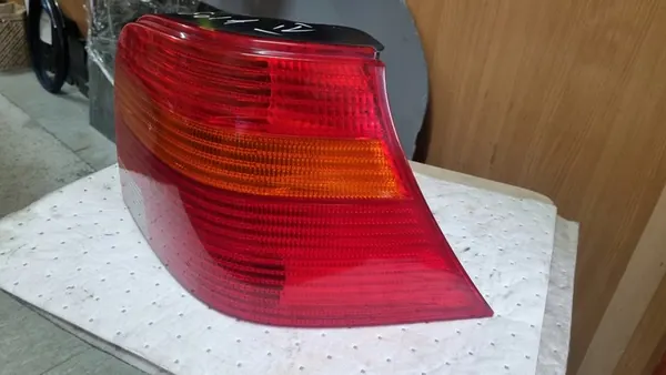 Höger Bakljus VW Golf IV HB image 3