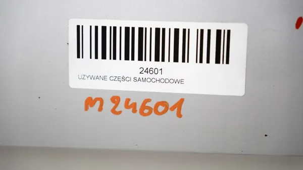 Cubierta Motor OEM 365577816 para Mercedes W164 2005-2008 image 9