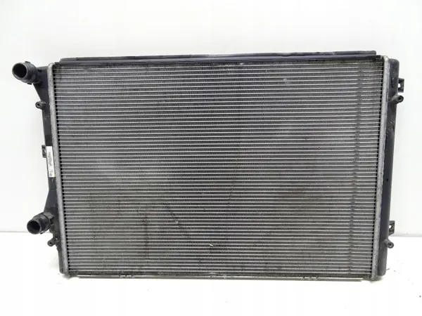 Gebrauchter Wasserkühler OEM 5K0121251J für Audi TT 8J image 2