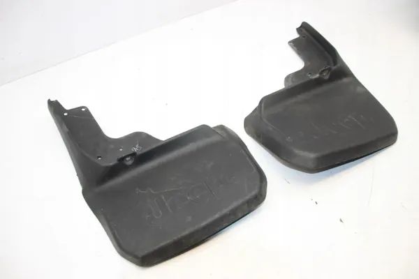 OEM 82210232 Salpicaderos traseros Jeep Wrangler JK image 3