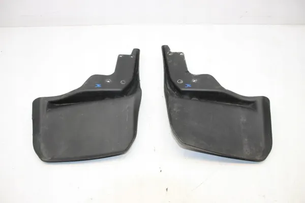 OEM 82210232 Salpicaderos traseros Jeep Wrangler JK image 4