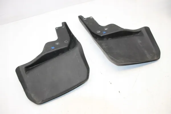 OEM 82210232 Salpicaderos traseros Jeep Wrangler JK image 6