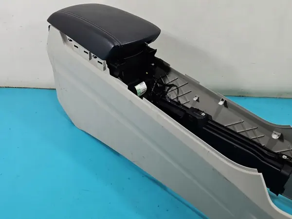 Reposabrazos túnel OEM EM2B-R060B44-A para Ford Edge II 2014-2018 image 8
