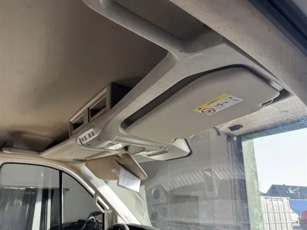 Techo Bajo OEM + Estante + Viseras MAN TGE VW Crafter image 4