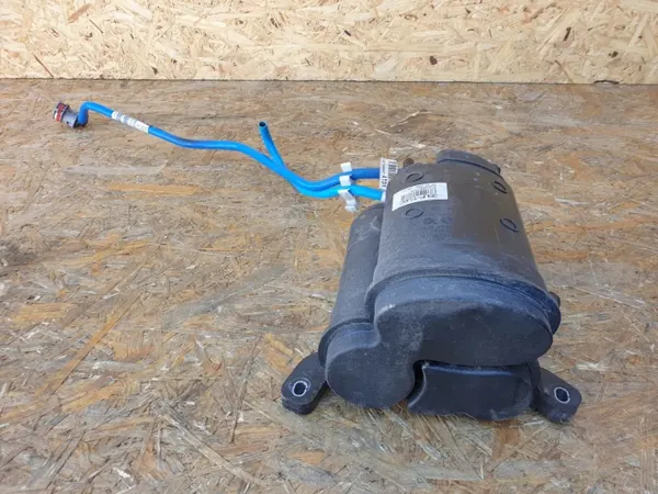 BMW G20 G21 Kolfilter OEM 7475674 - Begagnad image 2