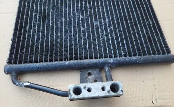 AC-kondensaattori BMW 5 E39 6453 - 8375513 OE image 6