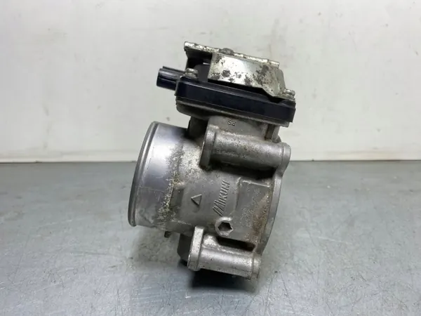 Mitsubishi Outlander Gasklep OEM FBZ16608 image 5