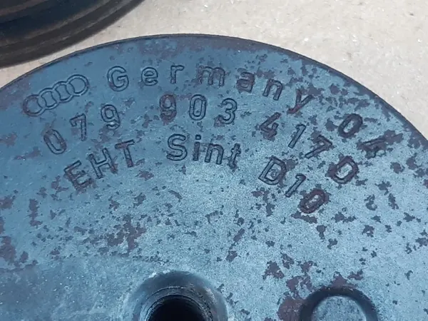 A8 D3 Q7 4L 4.2 FSI Rullefäste 079903417D image 5