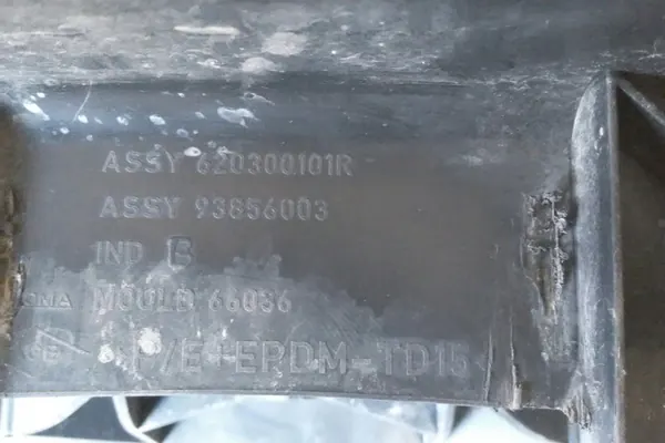 Deslizamento do para-choque dianteiro esquerdo RENAULT TRAFIC II 93856003 image 5