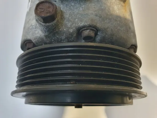 Compressor de Ar Condicionado VW Golf VI 1.4 16V image 8