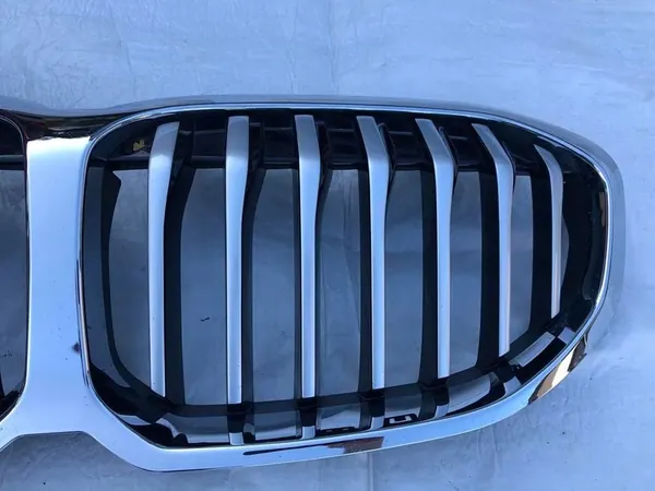 BMW F40 Griglia Persiana image 3