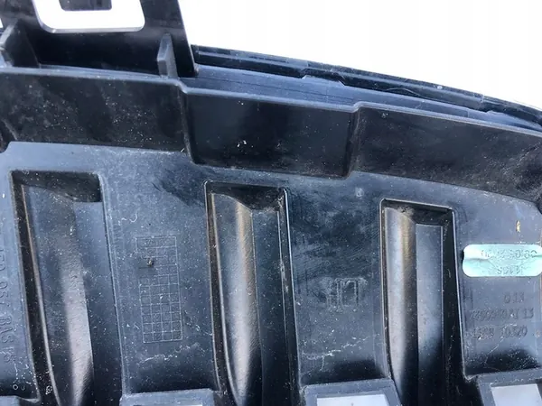 BMW F40 Griglia Persiana image 6