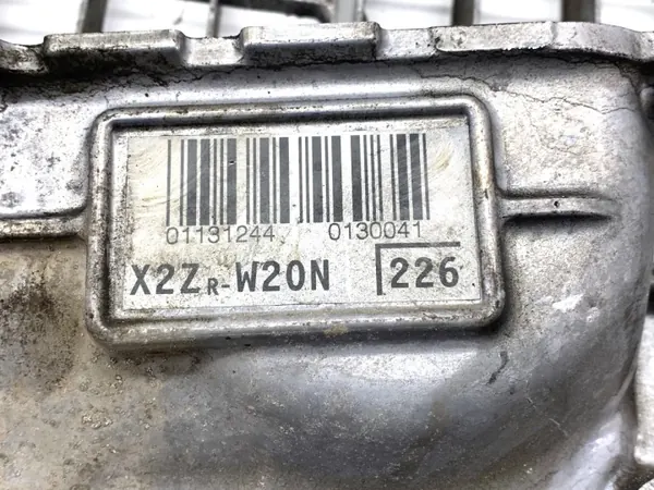 OEM Kamremsskydd Lexus CT - Begagnat Skick image 4