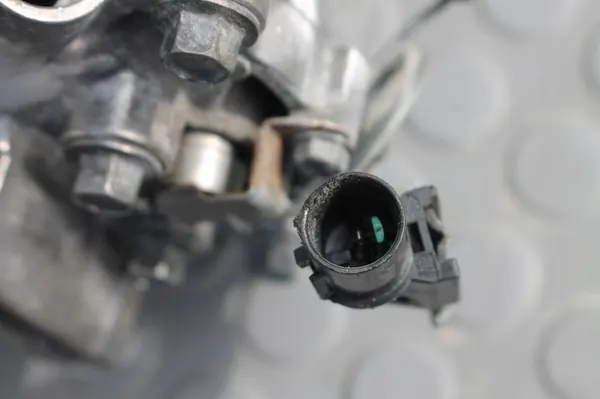 Compressore Aria Condizionata Outlander III 2.2 DI-D image 8