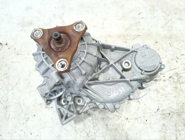 Boîte de transfert OEM 06700380720 pour Maserati Levante 2017 image 5