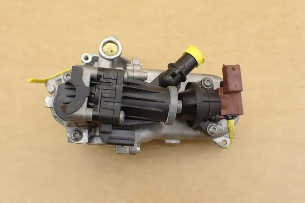 Pakokaasujäähdytin EGR-venttiili Fiat 500L 500X Tipo Doblo 1.3 D image 4