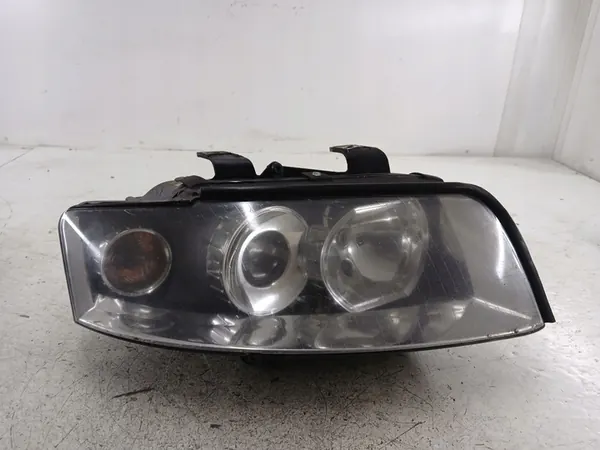 AUDI A4 B6 Faro Derecho Xenón 8E0941004AQ image 2