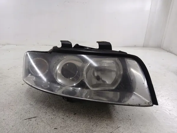 AUDI A4 B6 Faro Derecho Xenón 8E0941004AQ image 3