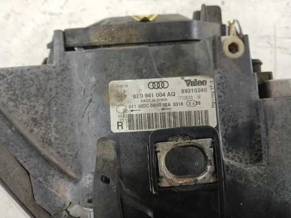 AUDI A4 B6 Faro Derecho Xenón 8E0941004AQ image 5
